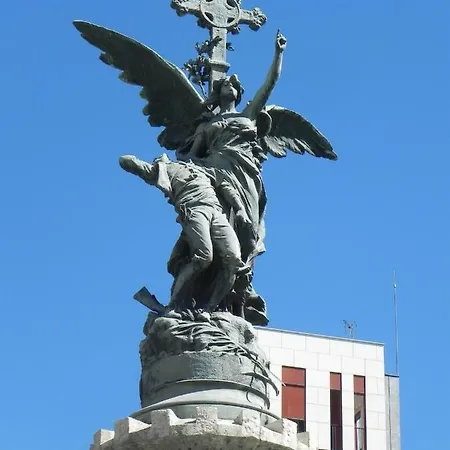 Miguel Molino *